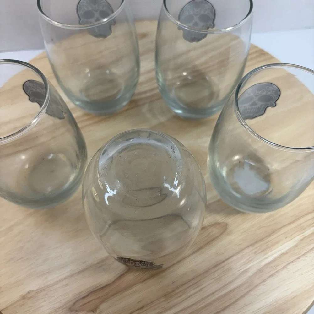 Unbranded set five